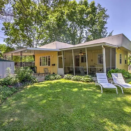 Spruce Haven Cottage Walk To Mississippi River!